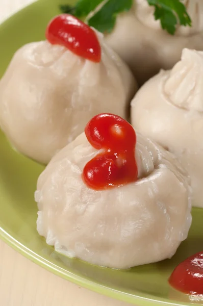 Mänty - orientaliska dumplings — Stockfoto