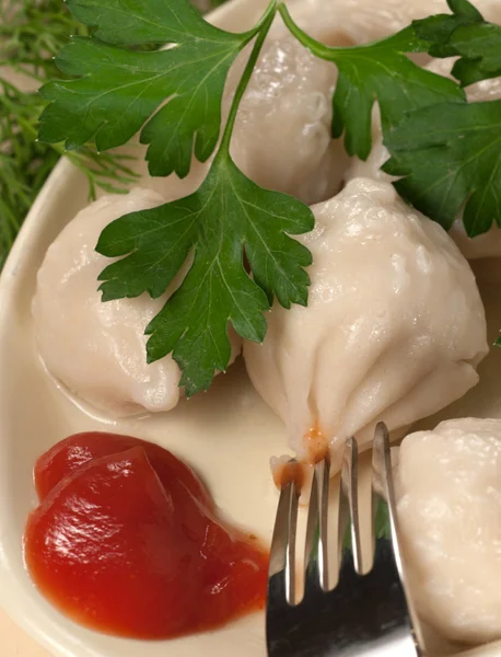 Meat dumplings (pelmeni) — Stock Photo, Image