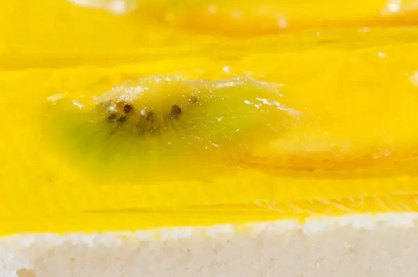 Angel cake with fruit — Stock Photo, Image