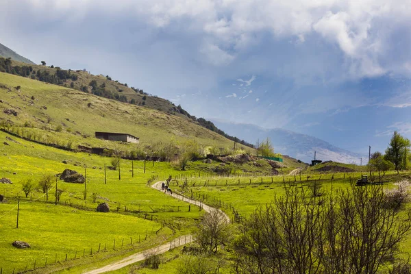 Village in North Ossetia Alania, Russia — Stock Photo, Image