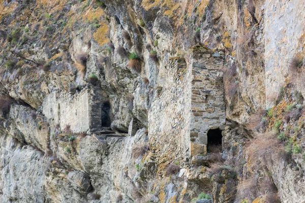 Ancient dwellings in the mountains — Stock Photo, Image