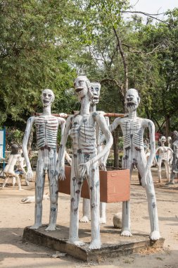 Wat Pairongwour,: Suphanburi Eyaleti, Tayland Tayland hayalet (Peta hayalet).