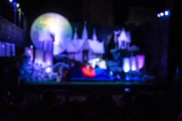 Blurred image of the play on stage — Stock Photo, Image