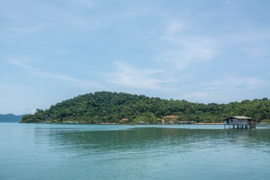 Koh Chang Adası Tayland Köyü kırsal manzara yüzen Bang Bao koy.