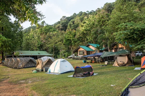 チャン島、タイのチャン島、タイ 2016 年 5 月 7 日: キャンプ. — ストック写真