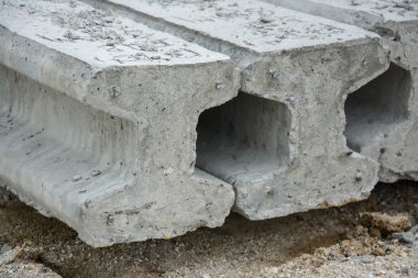 beton direk kazık inşaat sitesinde