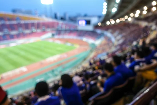 Ufuk arka planını futbol ya da futbol Stadı'nda alacakaranlık, Tayland — Stok fotoğraf