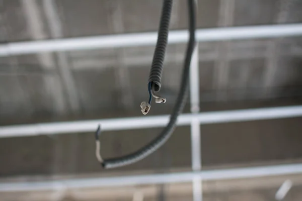 Kabel Elektryczny Ocynkowanym Podłączeniu Przewodu Rurowego — Zdjęcie stockowe