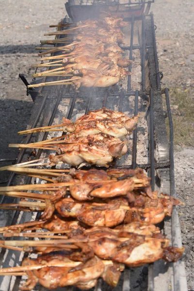 Roasting chicken — Stock Photo, Image