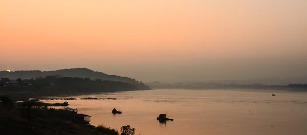 Twilight of Khong river in Chaingkhan, Thailand — Stock Photo, Image