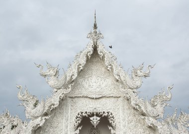 WAT Rong khun yabancılar arasında Beyaz Tapınak Tayland Chiangrai ili olarak bilinen