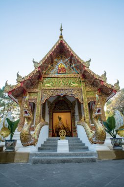 Wat Phra o Doi Tung, Chiang Rai, Tayland.