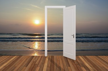 Açılış kapının arkasında manzara