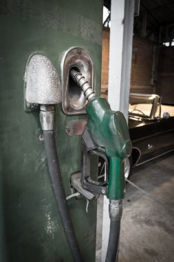 Araba ile Vintage benzin yakıt pompası