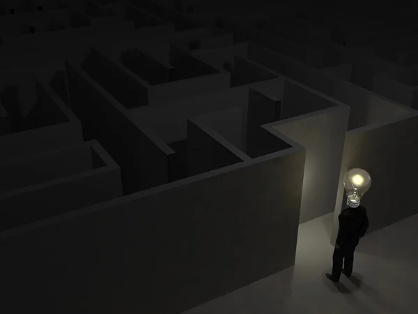 Empresário com bulbo na frente de um labirinto misterioso — Fotografia de Stock