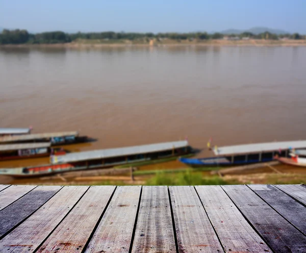 Paisaje con terraza de madera —  Fotos de Stock