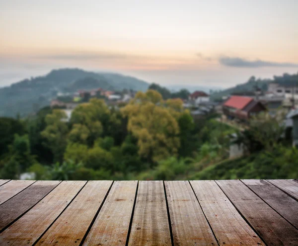 Paysage avec terrasse en bois — Photo