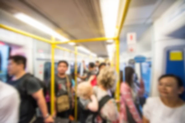 Foto turva dos passageiros no trem do céu — Fotografia de Stock