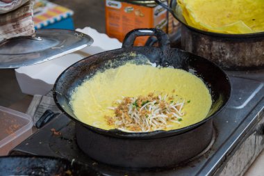 kızarmış yumurta dolması krep