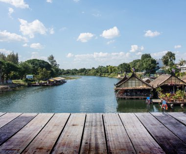 ahşap teras ile manzara