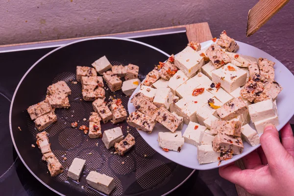 Fritar Dois Tipos Tofu Vegetariano Panela — Fotografia de Stock