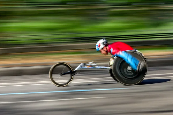 Idrettsutøvere som bruker rullestol – stockfoto