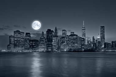  New York City at night clipart