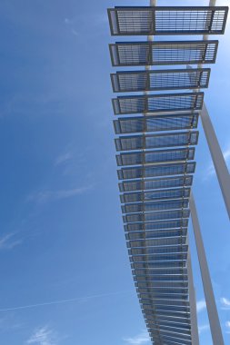 Tasarım metal çatı yapısı