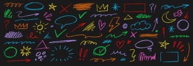 Kalem rengi boya kalemi çizgisi ayarlandı. El çizimi tebeşir darbesi rengarenk girdap, çiçek, bulut ve ok şeklinde boya kalemi pürüzlü deseni. Çocuklar arka planı boyar. Vektör illüstrasyonu