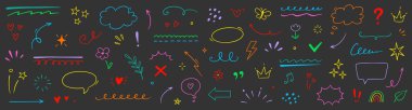 Sevimli çizgi renk yıldızı, ok, kalp süsleme ögesi simgesi seti. El çizimi, karalama, sevimli yıldız, vurgu, çiçek unsuru. Fırça kalem satırı metin dekorasyon simgeleri. El çizimi vektör illüstrasyonu