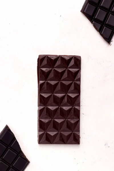 Chocolate Negro Sobre Fondo Blanco Vista Desde Arriba — Foto de Stock