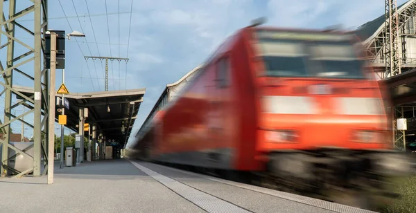 Abstrakter Hintergrund Der Fahrt Des Öffentlichen Verkehrs Mit Verschwommenen Geschwindigkeitsbewegungen — Stockfoto