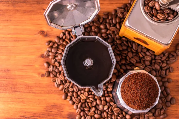 Frisches Café Zum Morgendlichen Frühstück Erfrischen Koffein Weiße Tasse Geröstete — Stockfoto