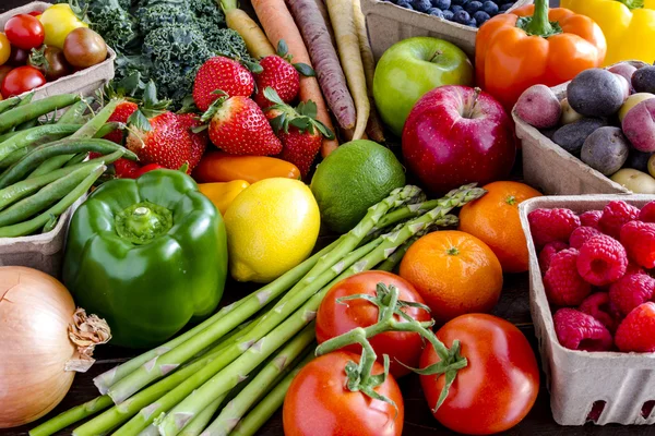 Frutas e legumes sortidos Fundo — Fotografia de Stock