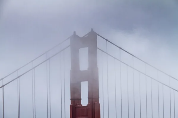 Goldene torbrücke in san francisco ca — Stockfoto