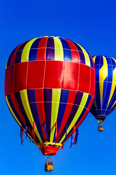 Kayalık dağ sıcak hava balon Festivali — Stok fotoğraf