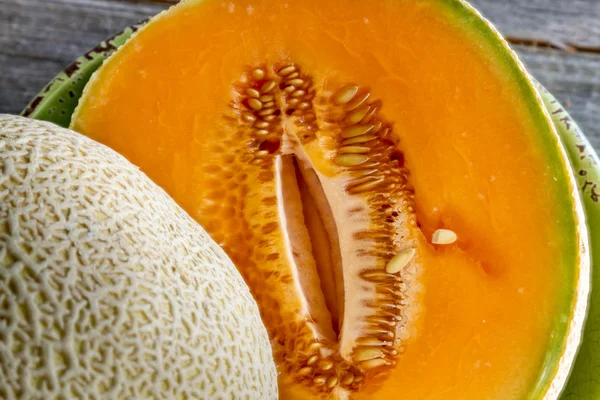 Frische Bio-Melone Cantaloupe — Stockfoto