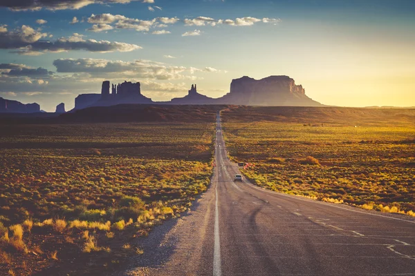 Straße zum Navajo-Stammespark Monumental — Stockfoto