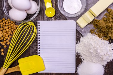 Yukarıdan fırın malzemeleri