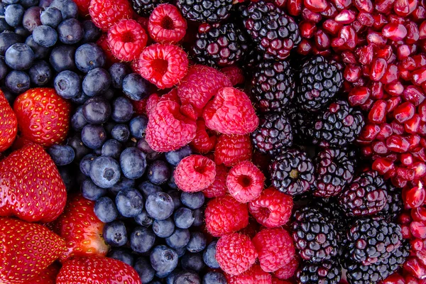 Assorted Fresh Berries and Pomegranate Seeds — Stock Photo, Image