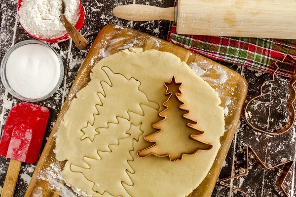 Zutaten und Ausstecher für Zuckerkekse — Stockfoto