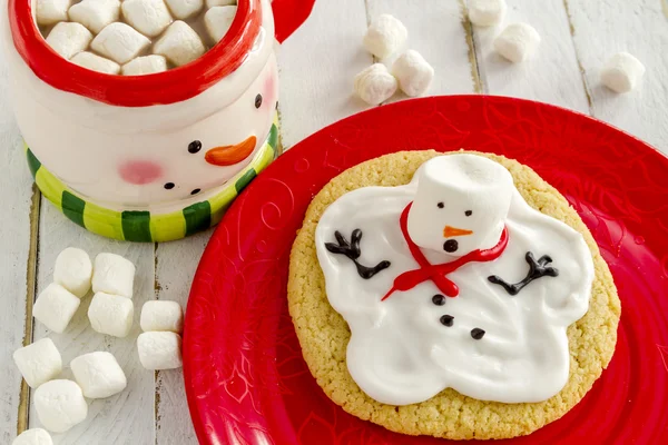 Derretendo bonecos de neve decorado açúcar cookies — Fotografia de Stock