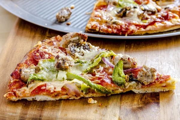 Fresh Thin Crust Supreme Pizza — Stock Photo, Image