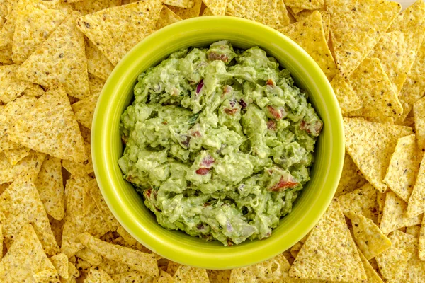 Fresh Homemade Chunky Guacamole Dip — Stock Photo, Image