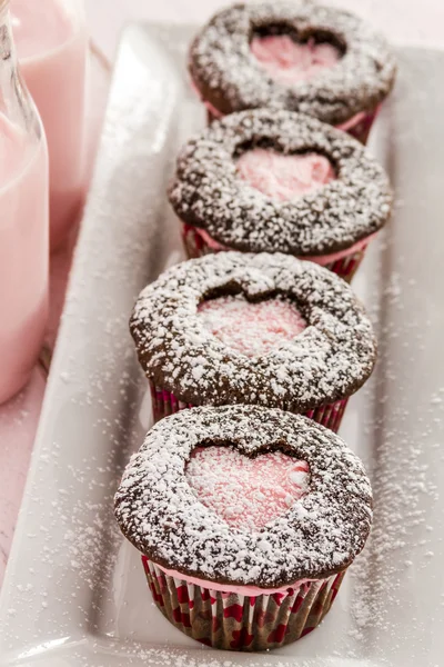 Día de San Valentín Corazón Cutout Cupcakes — Foto de Stock