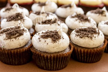 Ekranda çeşitli Cupcakes
