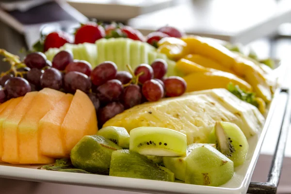 Fruit and Cheese Tray on Display — Stock Photo, Image