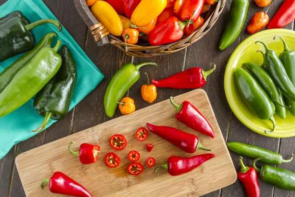 Hot Sweet and Chili Pepper Varieties — Stock Photo, Image