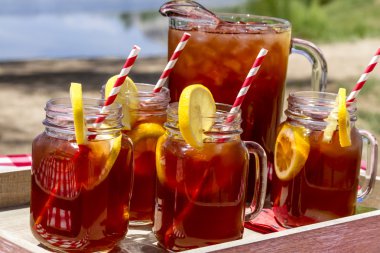 Grand Junction, Colorado'da piknik buzlu çay