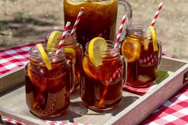 Grand Junction, Colorado'da piknik buzlu çay